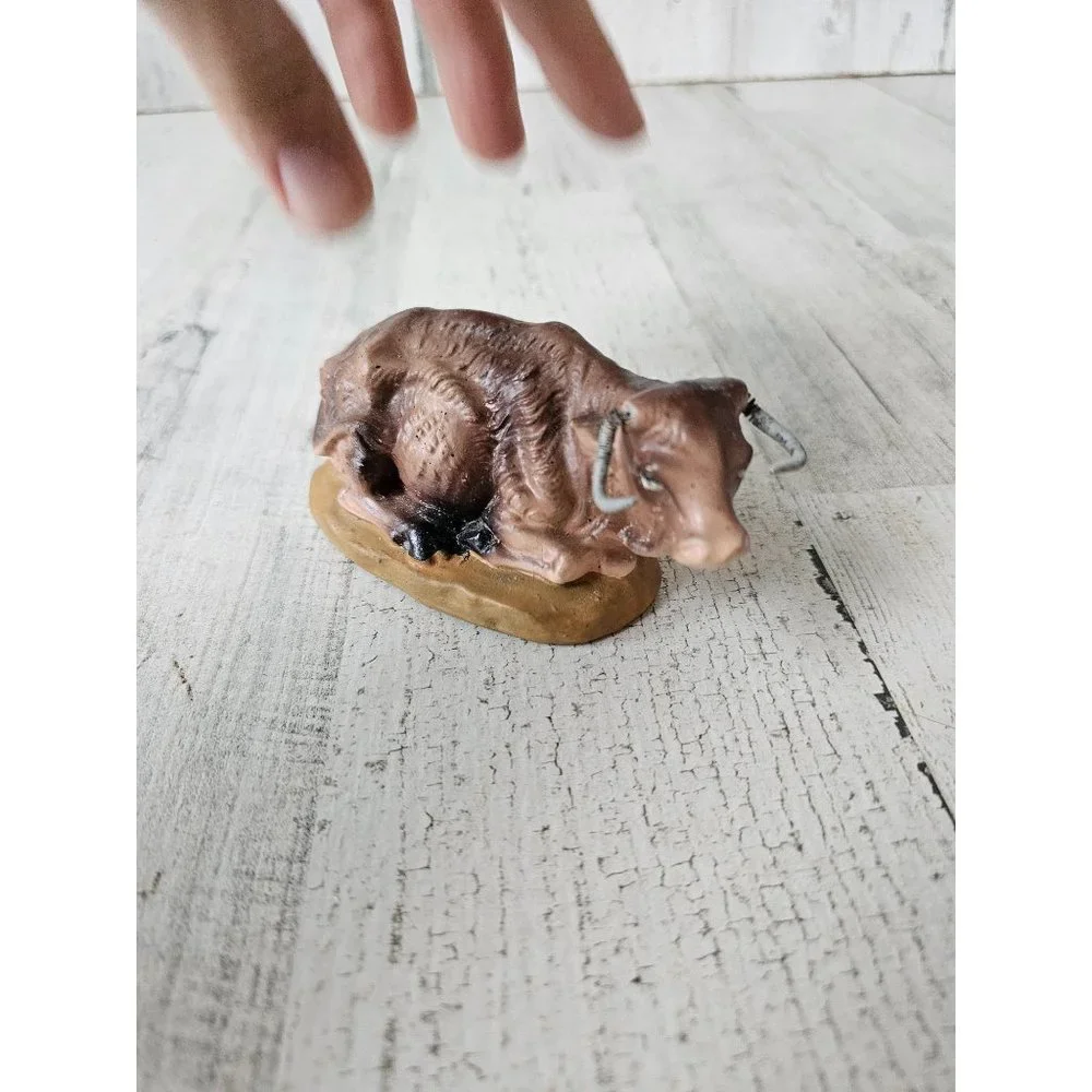Vintage‎ Japan cow nativity Xmas statue figurine decor